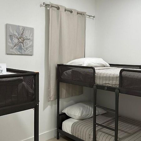 203 Miami Shared Rooms For Men Central Comfortable, Affordable ภายนอก รูปภาพ