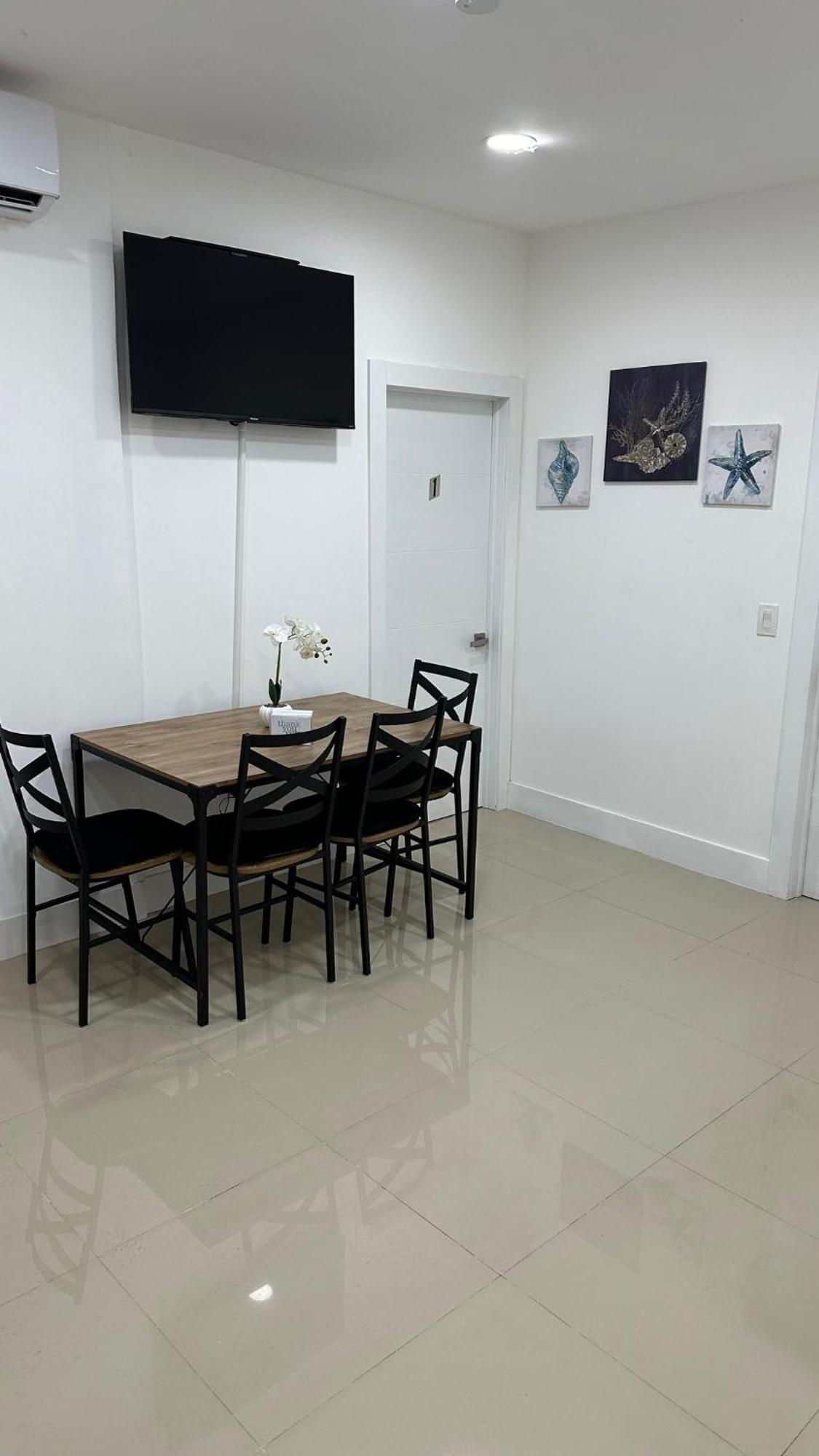 203 Miami Shared Rooms For Men Central Comfortable, Affordable ภายนอก รูปภาพ